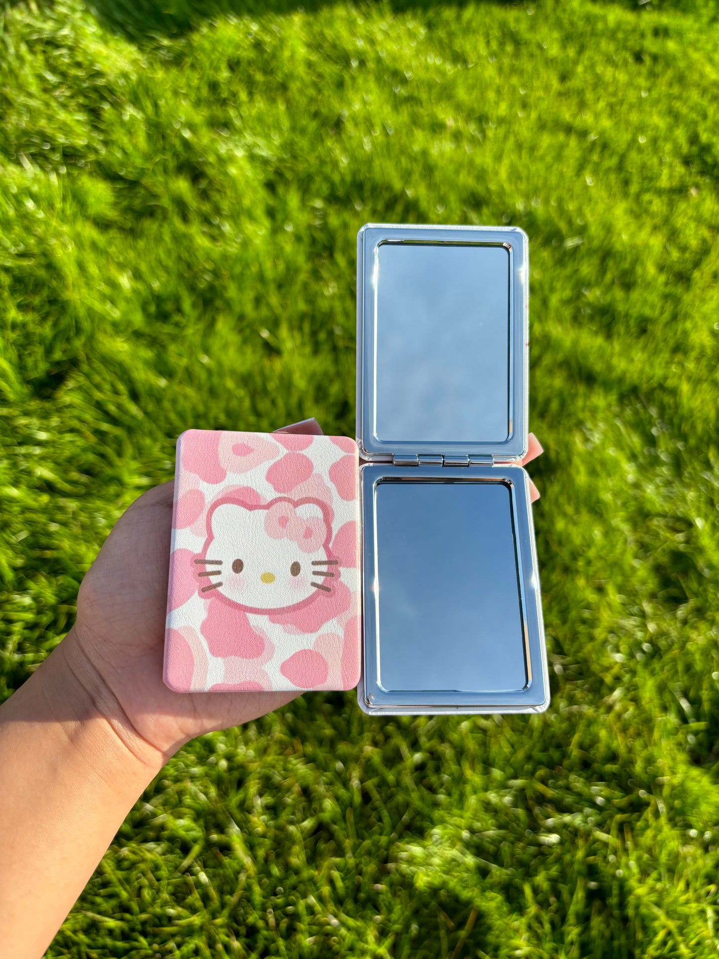Compact Mirror